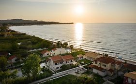 Marias Seaside Apartments